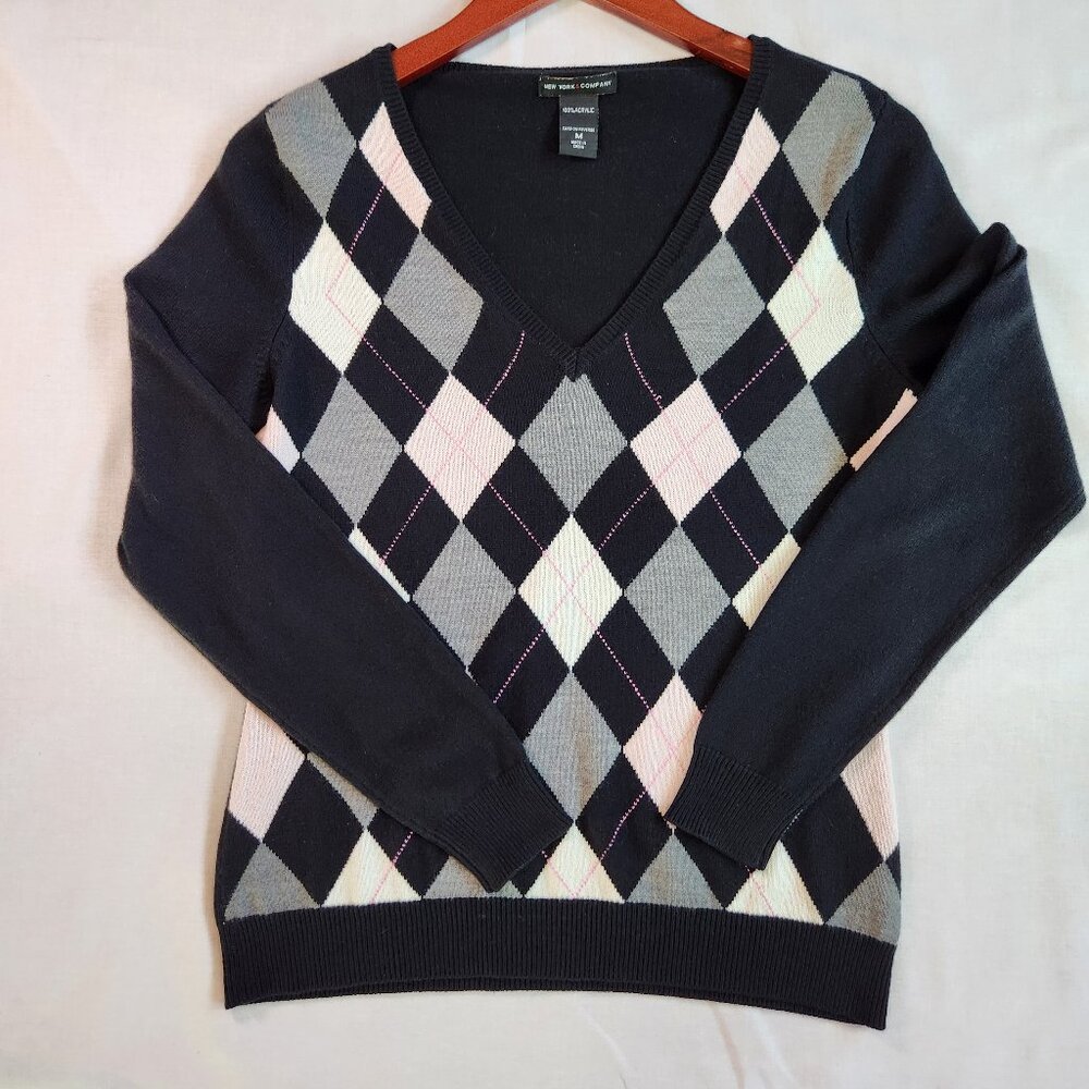 New York & Company Women's sweater black size Medium